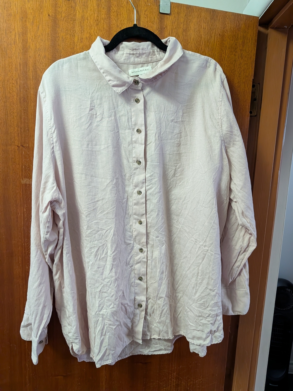 Banana Republic Linen Pale Pink Button-Down Shirt
